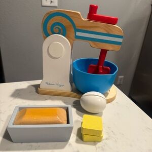 Melissa & Doug Wooden  Make- A - Cake Mixer Set